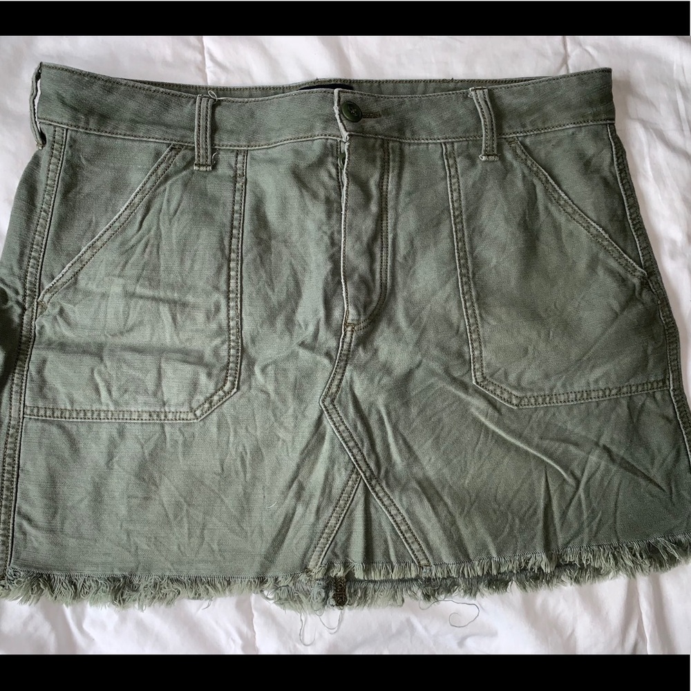 American Eagle Cargo Skirt